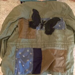 Hei Hei beautiful embroidered jacket